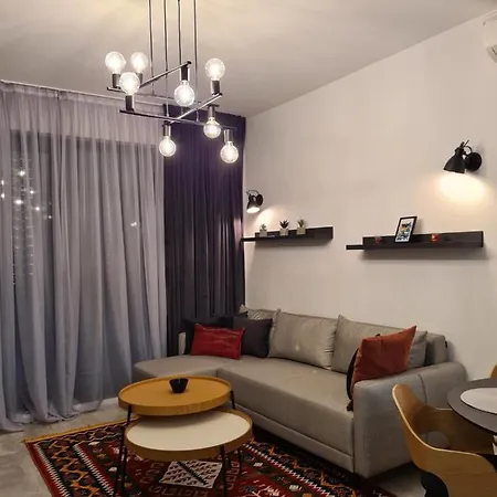 Apartment And Penthouse