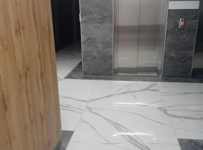 아파트 And Penthouse